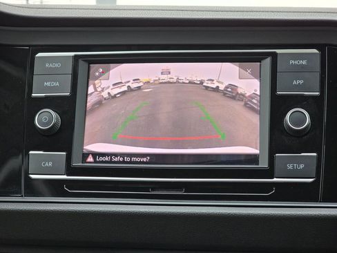 Used 2019 Volkswagen Jetta S image 27