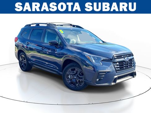 Used 2025 Subaru Ascent Onyx Edition AWD/4WD image 1