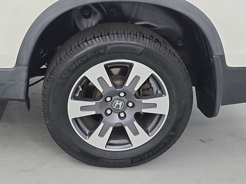 Used 2018 Honda Ridgeline RTL-T image 31