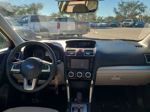 Used 2017 Subaru Forester 2.5i Premium w/ All-Weather Package image 21