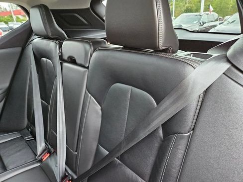 Certified 2024 Volvo XC40 B5 Plus w/ Protection Package Premier AWD/4WD image 15