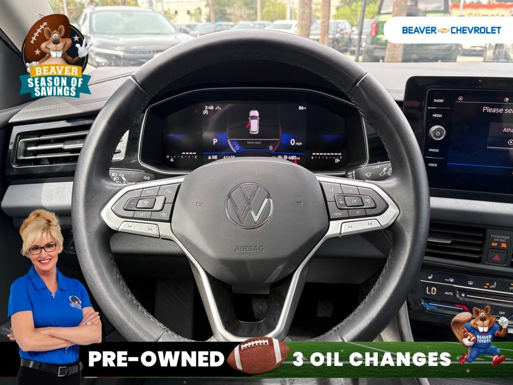 Used 2025 Volkswagen Jetta SE FWD image 18