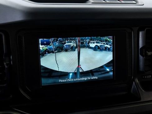 Used 2022 Ford Bronco Big Bend image 59