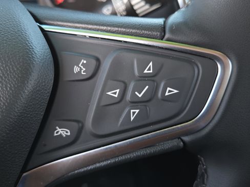 Used 2024 Chevrolet Equinox LT AWD/4WD image 27