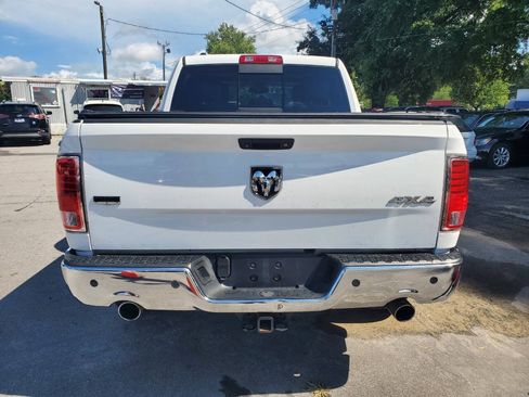 Used 2013 RAM 1500 Laramie w/ Convenience Group AWD/4WD image 6