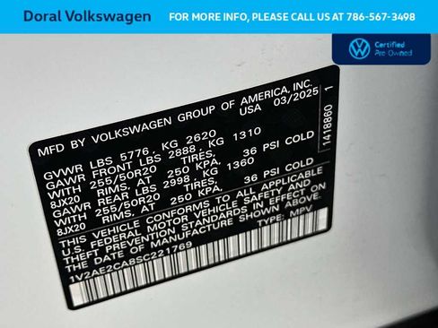 Used 2025 Volkswagen Atlas Cross Sport SEL R-Line AWD/4WD image 29