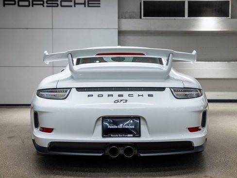 Used 2015 Porsche 911 GT3 w/ Carbon Interior Package image 18