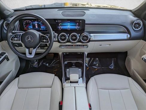 Certified 2022 Mercedes-Benz GLB 250 image 18