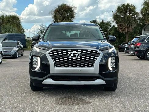 Used 2020 Hyundai Palisade SE FWD image 2