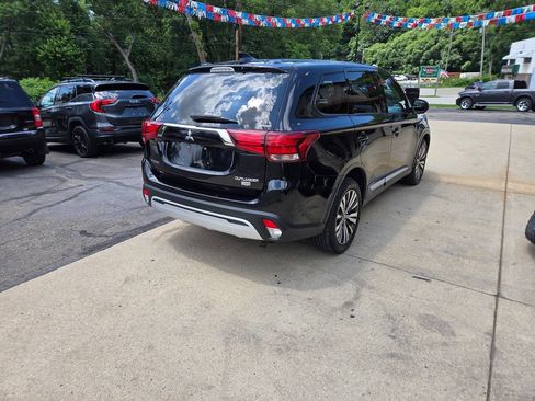 Used 2019 Mitsubishi Outlander SE AWD/4WD image 7