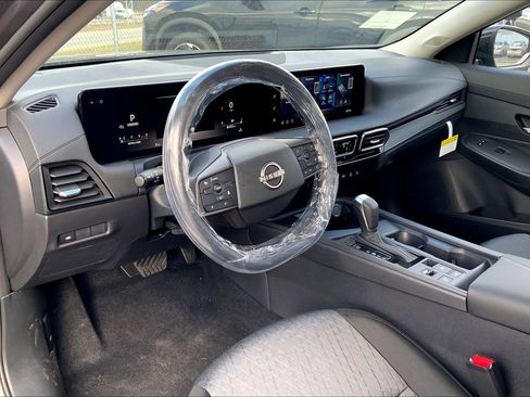 New 2026 Nissan Sentra SV image 9