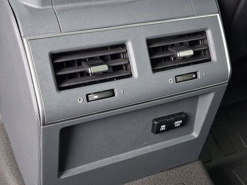 Used 2024 INEOS Grenadier image 11