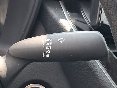 Used 2025 Toyota Corolla LE FWD image 25
