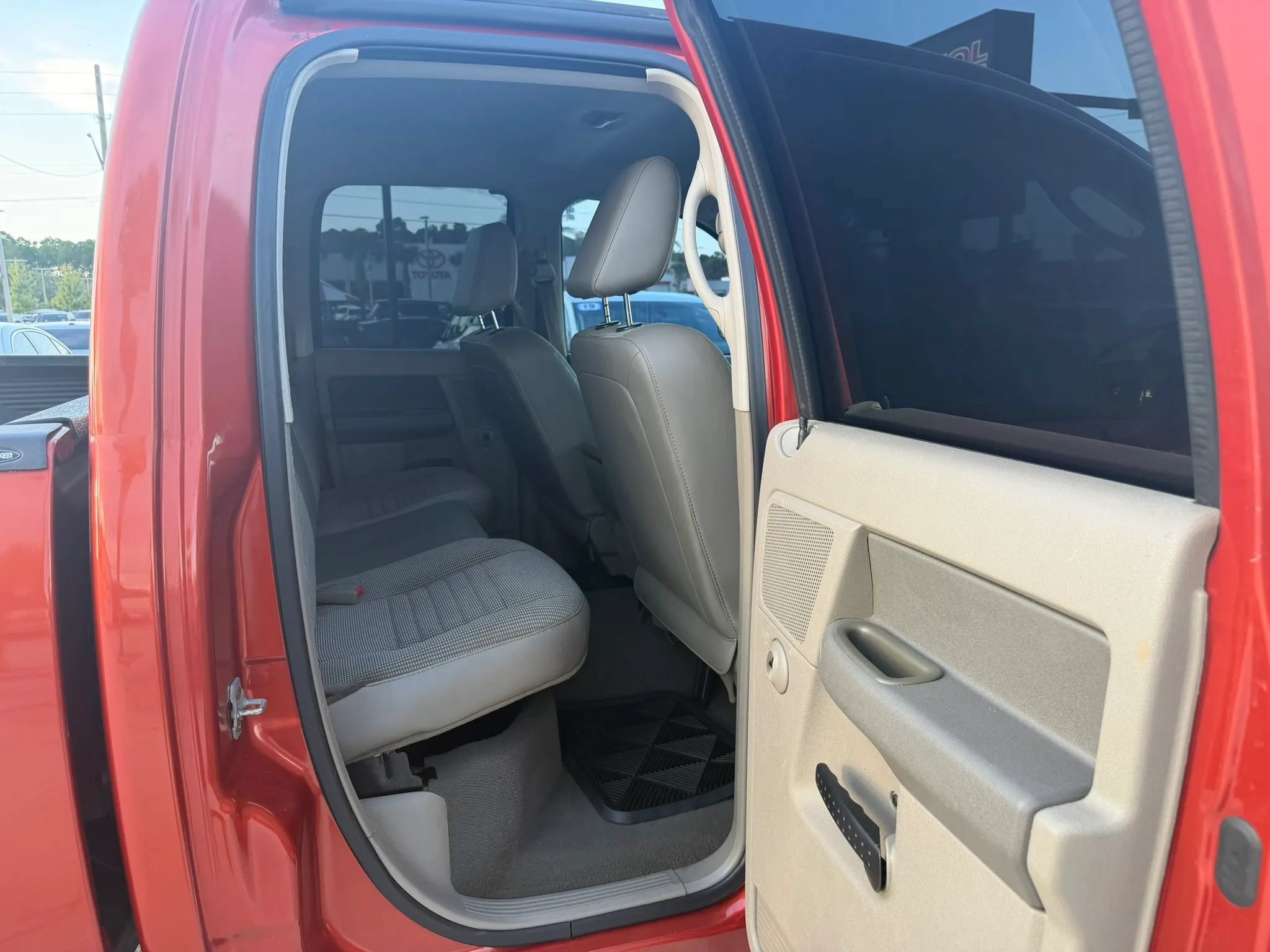 Used 2008 Dodge Ram 1500 Truck SLT w/ Trailer Tow Group RWD image 17