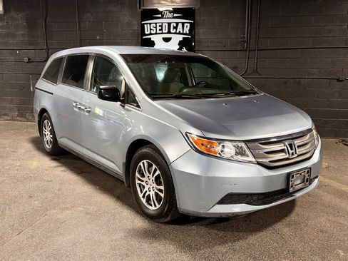 Used 2011 Honda Odyssey EX image 8