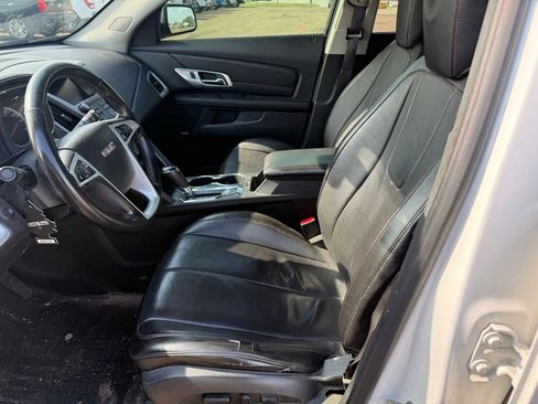 Used 2017 GMC Terrain SLT w/ Open Road Package AWD/4WD image 5