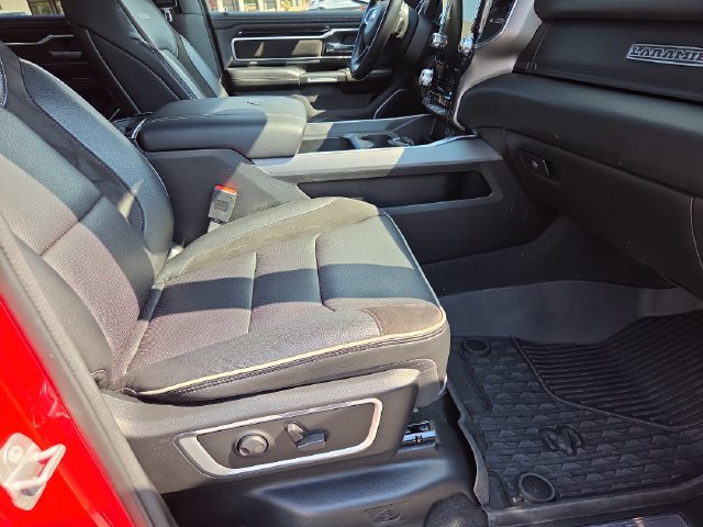 Used 2022 RAM 1500 Laramie w/ Sport Appearance Package AWD/4WD image 30