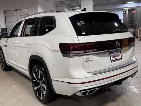 New 2026 Volkswagen Atlas SEL Premium R-Line image 15