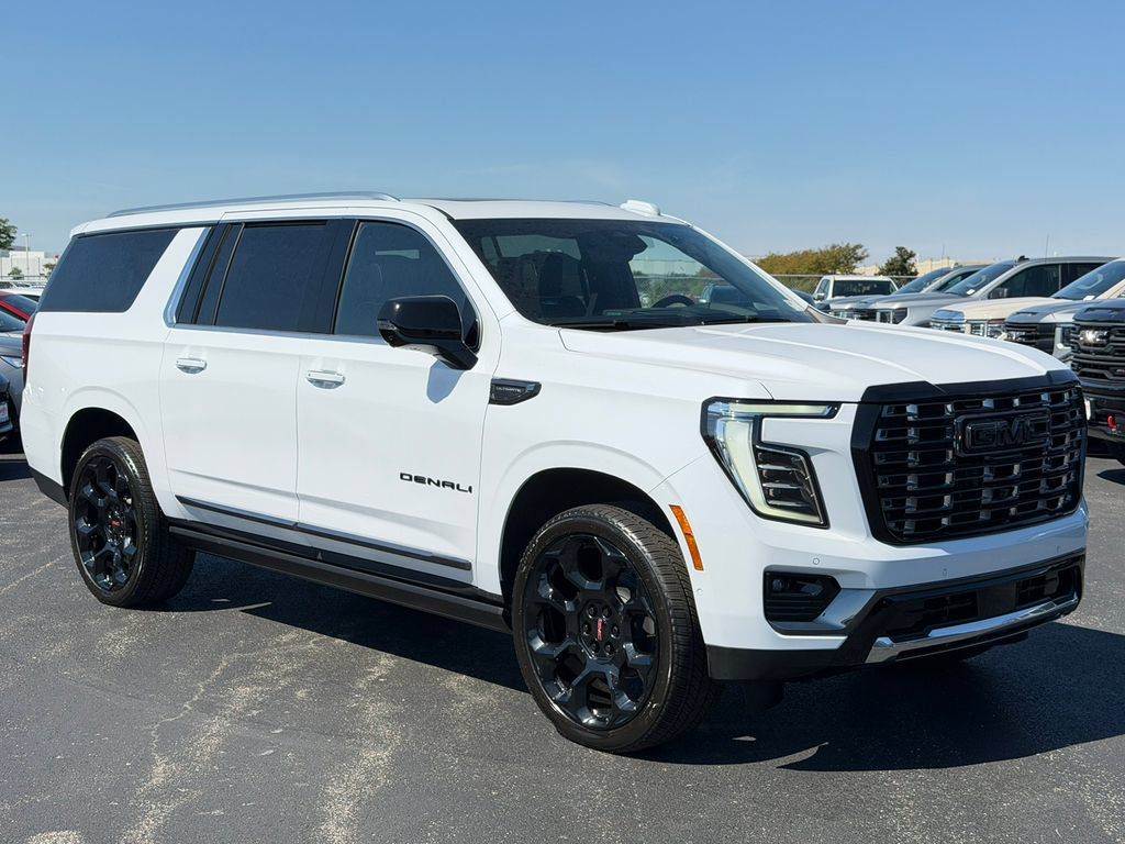 New 2026 GMC Yukon XL Denali Ultimate AWD/4WD image 2
