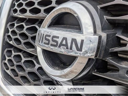 Used 2017 Nissan Armada SL w/ Interior Lighting Package image 9