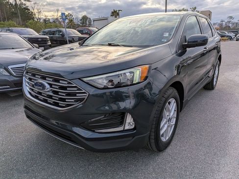 Certified 2022 Ford Edge SEL w/ Convenience Package image 9