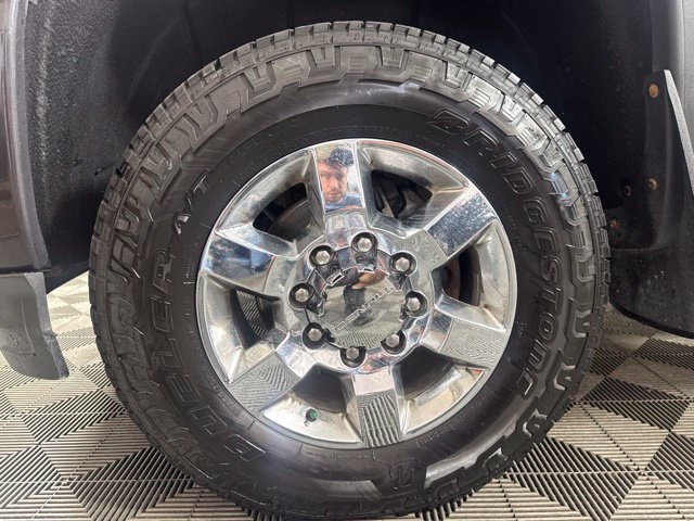 Used 2016 GMC Sierra 2500 Denali w/ Driver Alert Package AWD/4WD image 10