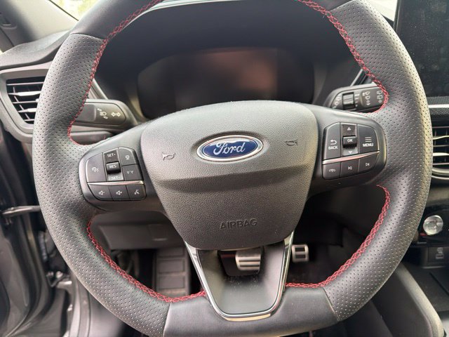 Used 2023 Ford Escape ST-Line w/ Tech Pack #1 FWD image 23