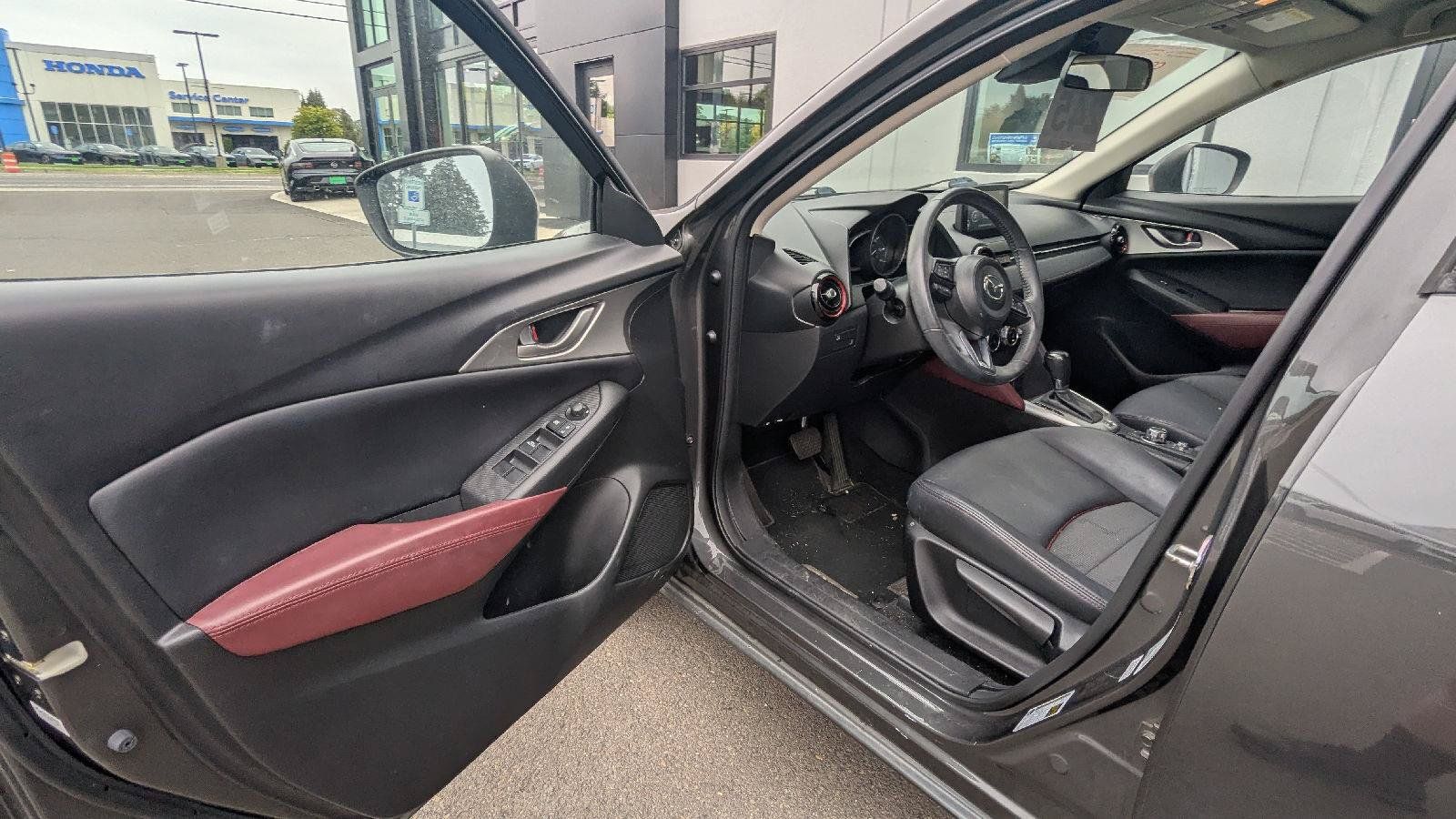 Used 2018 MAZDA CX-3 Touring AWD/4WD image 13