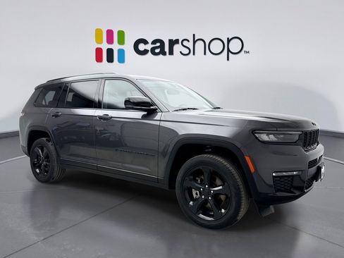 Used 2023 Jeep Grand Cherokee L Limited w/ Black Appearance Package image 7
