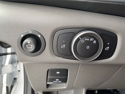 New 2025 Ford Transit 250 148 Medium Roof image 66