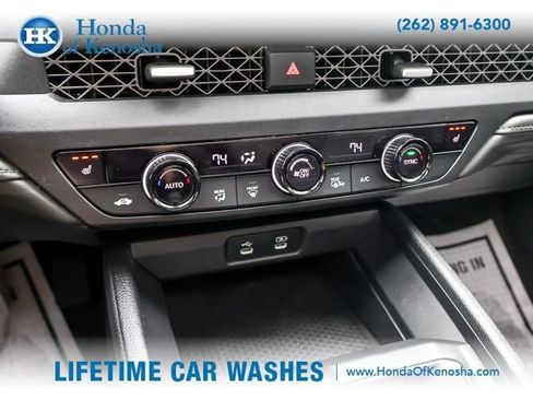 Used 2024 Honda Accord EX image 19