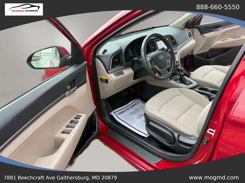 Used 2017 Hyundai Elantra SE FWD image 5