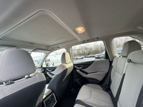 Used 2019 Subaru Forester Premium w/ All-Weather Package image 19