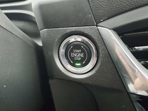 Used 2024 Buick Encore GX Avenir w/ Avenir Technology Package FWD image 28