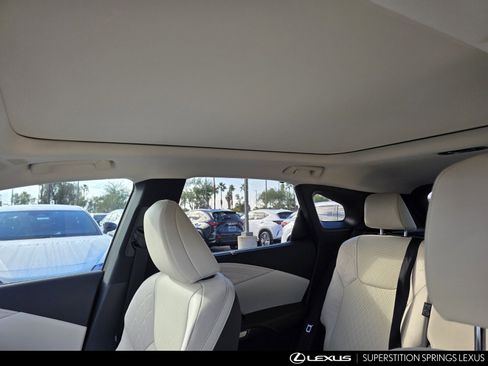 New 2026 Lexus RX 450h AWD image 13