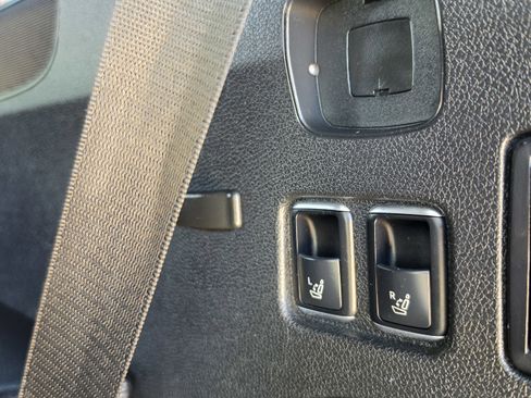 Used 2017 Mercedes-Benz GLS 450 4MATIC w/ Premium Package image 20