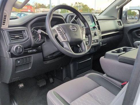 Used 2024 Nissan Titan SV w/ Accessory Utility Package image 9