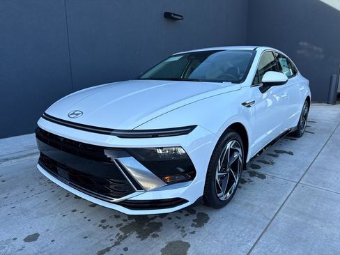 New 2026 Hyundai Sonata SEL image 1