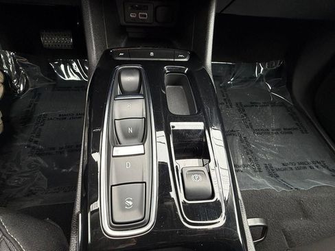 Used 2023 Chevrolet Bolt EUV Premier w/ Sun & Sound Package image 25