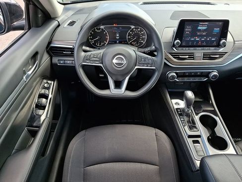 Certified 2023 Nissan Altima 2.5 SV AWD/4WD image 12