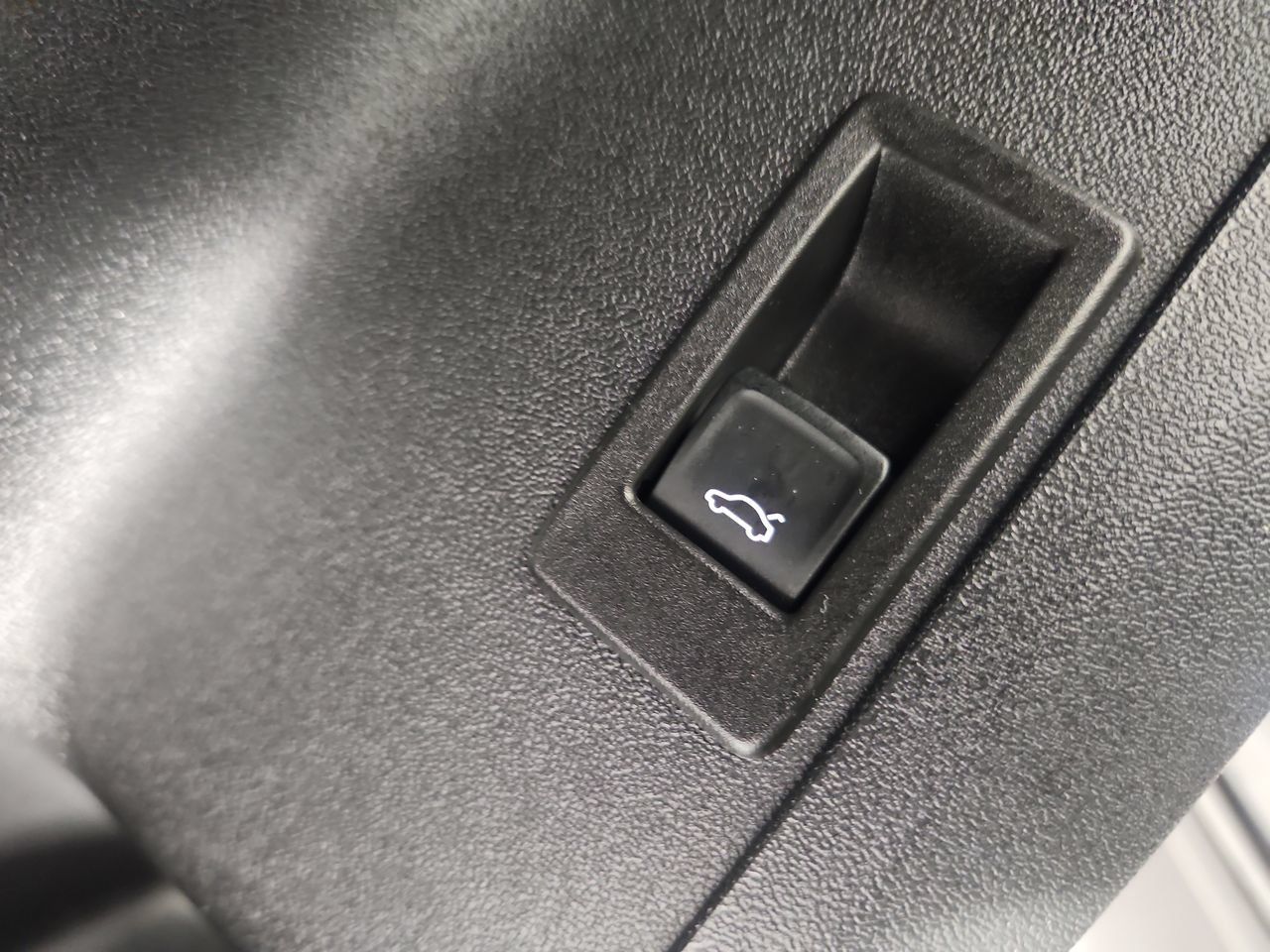 Used 2025 Audi Q5 Premium w/ Convenience Package AWD/4WD image 10