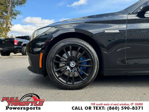 Used 2016 BMW 550i Gran Turismo xDrive AWD/4WD image 30