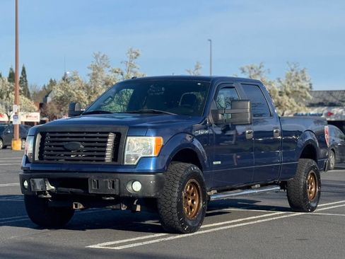 Used 2011 Ford F150 XLT w/ XLT Chrome Pkg image 3