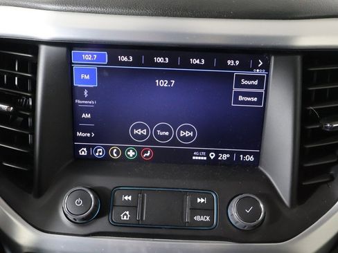 Used 2023 GMC Acadia SLE w/ Driver Convenience Package image 45