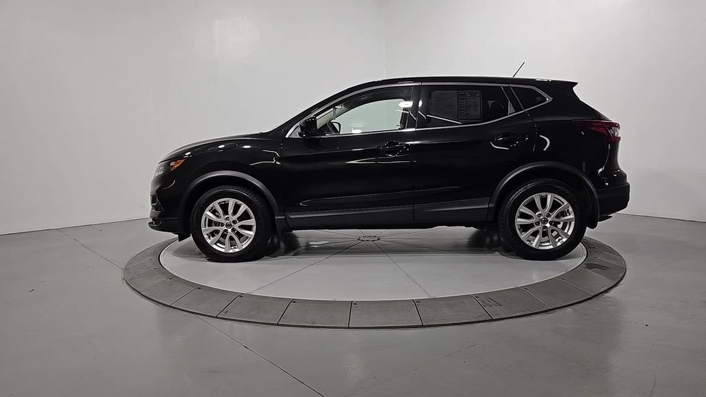 Used 2021 Nissan Rogue Sport S AWD/4WD image 2