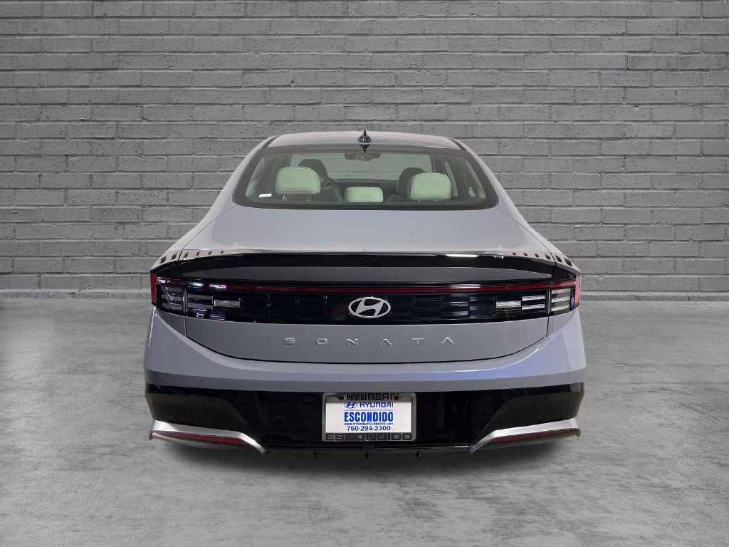 New 2026 Hyundai Sonata SEL FWD image 9