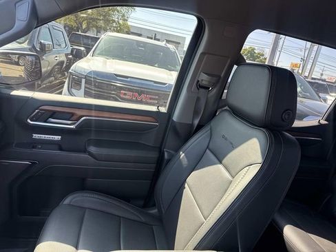 Used 2023 GMC Sierra 1500 Denali w/ Technology Package image 20