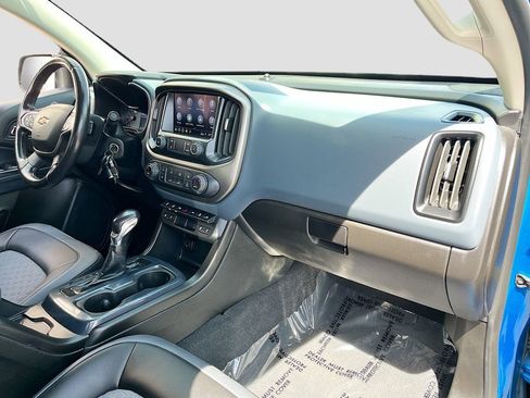 Used 2022 Chevrolet Colorado Z71 w/ Safety Package AWD/4WD image 27