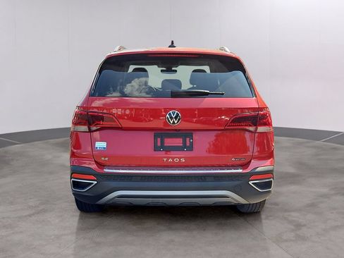 Used 2023 Volkswagen Taos SE AWD/4WD image 5