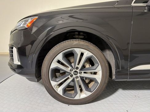 Used 2022 Audi Q7 3.0T Premium Plus AWD/4WD image 11